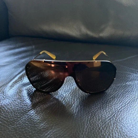 Dolce & Gabbana Gold 37mm Shield Sunglasses DG 2162 02/F9. Dolce & Gabbana Gold 37mm Shield Sunglasses DG 2162 02/F9 | eBay main image 3